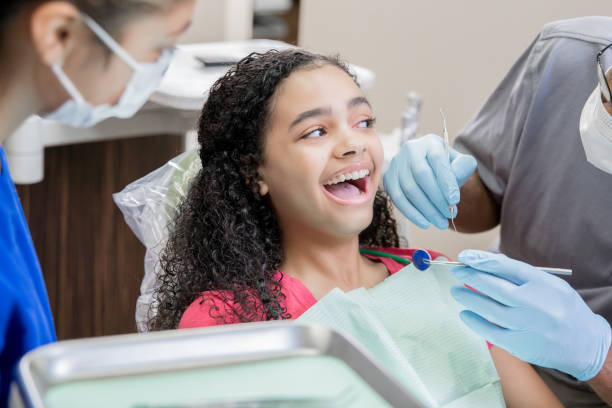 Best Emergency Tooth Extraction in Coal Valley, IL